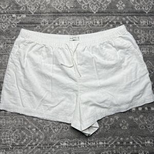 Abercrombie Fitch Linen Blend Shorts Womens XXL White Lined Resort Beach Coastal